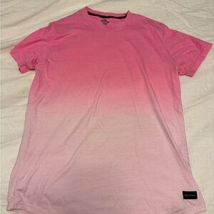 Hollister Men's Pink Ombre Tee